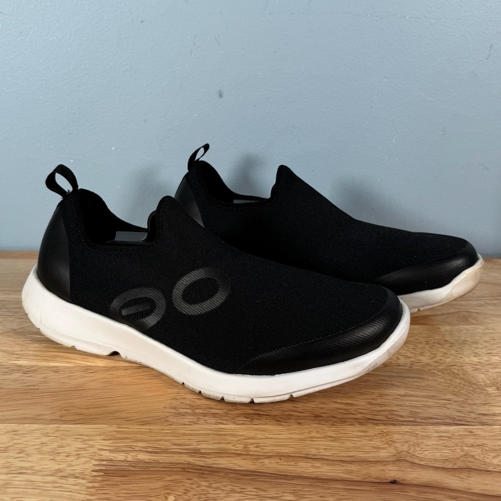OOFOS OOmg Sport Low Recovery Slip-On Sneakers Womens 10 Black Shoes Cushioned